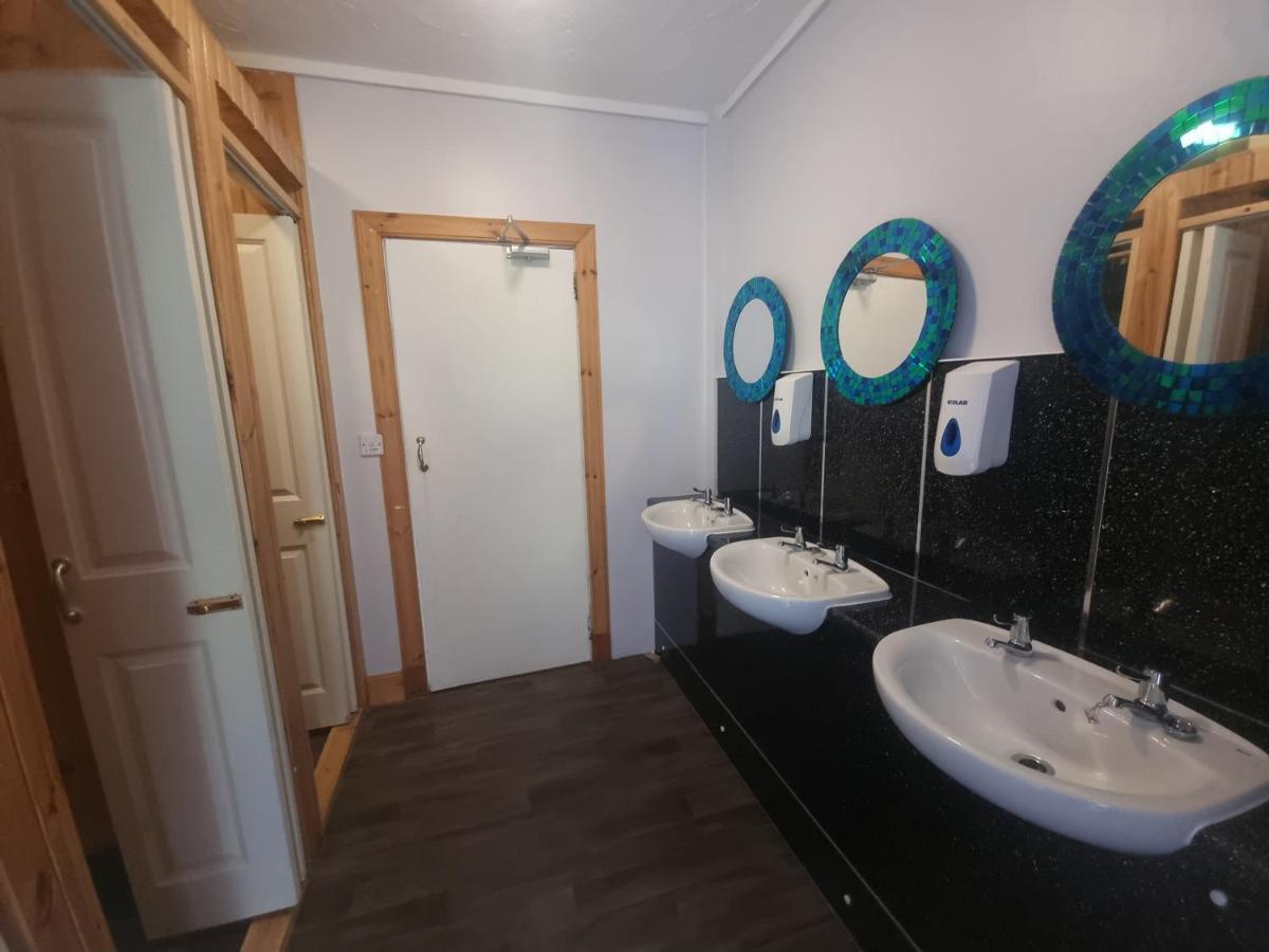 West Highland Lodge Kinlochleven Bagian luar foto