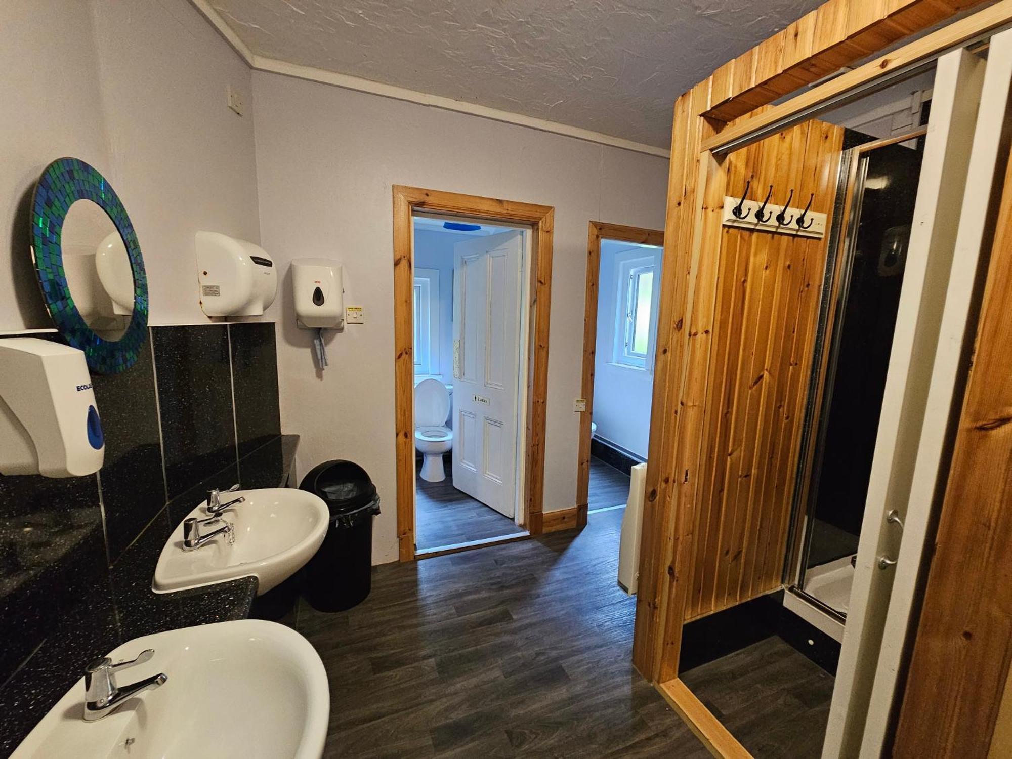 West Highland Lodge Kinlochleven Bagian luar foto